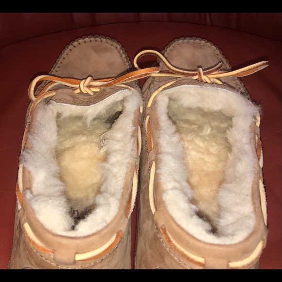 UGG Aust DAKOTA Shearling Slippers #5131 US Size 9 - Picture 9 of 11